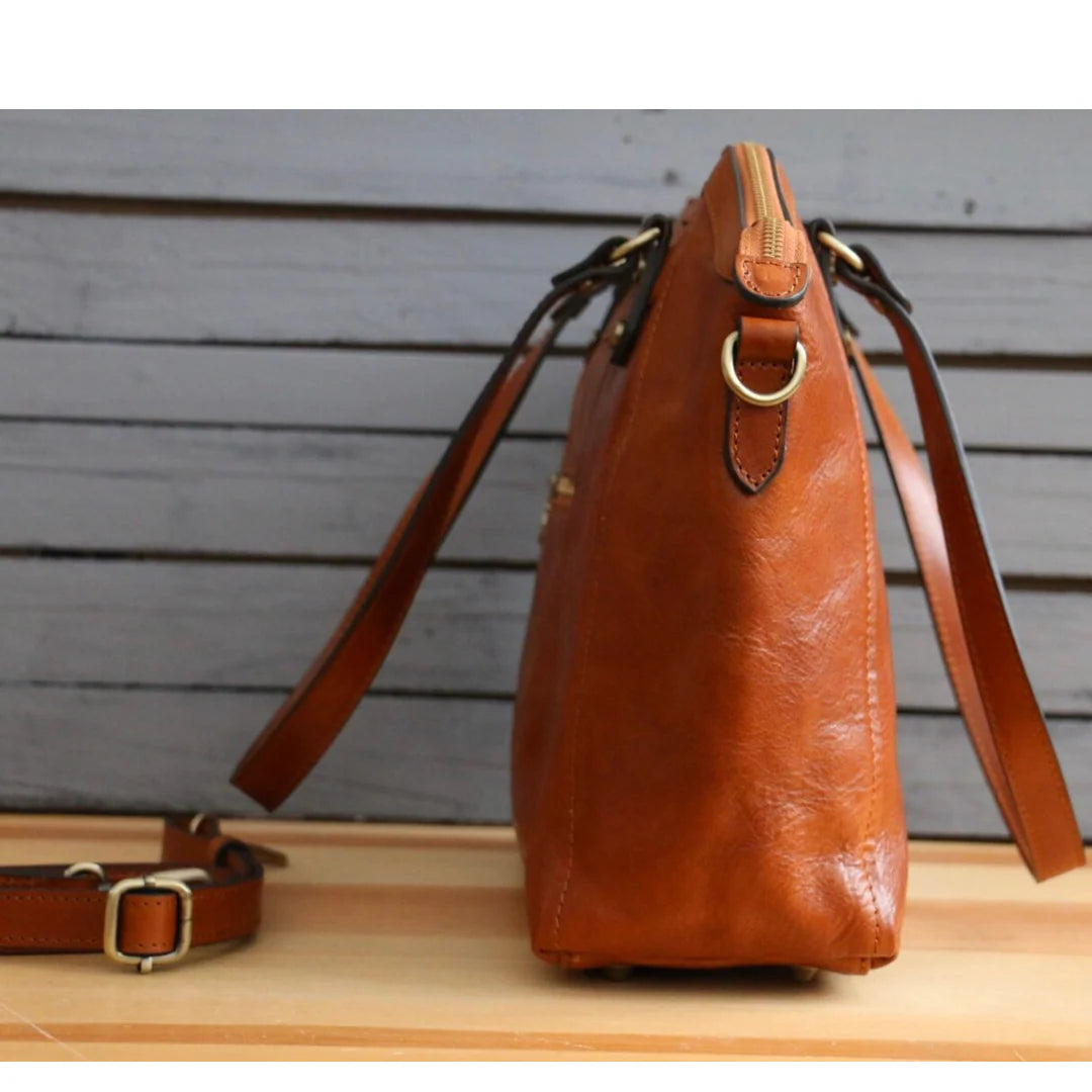Elegant Handmade Leather Handbag for Women – Timeless Style & Premium Craftsmanship